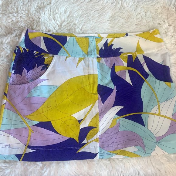 Emilio Pucci Dresses & Skirts - Emilio Pucci Leaf Printed Skirt